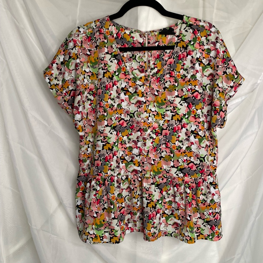 Bobeau Short Sleeve Floral Print Peplum Blouse Feminine Small